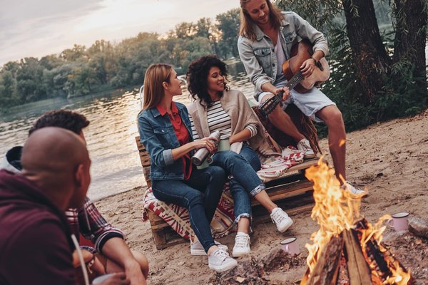 Faites de nouvelles rencontres en passant des séjours en camping en Franche-Comté.